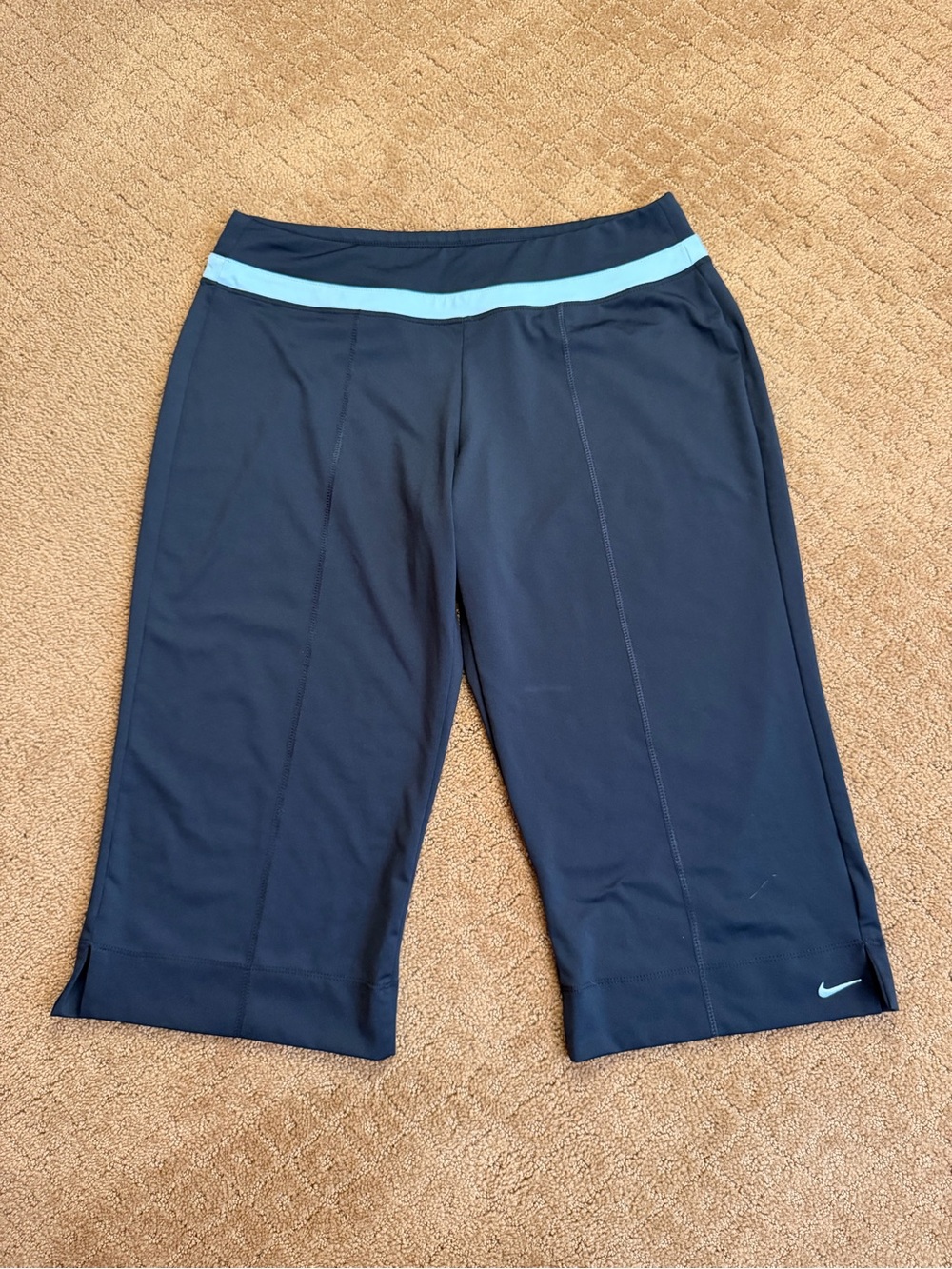 Nike black blue flare track capri gaucho pants Y2K vintage athletic women’s L